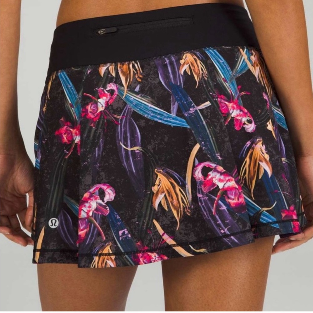 Lululemon Pace‎ Rival Skirt in Veiled Floral size 6